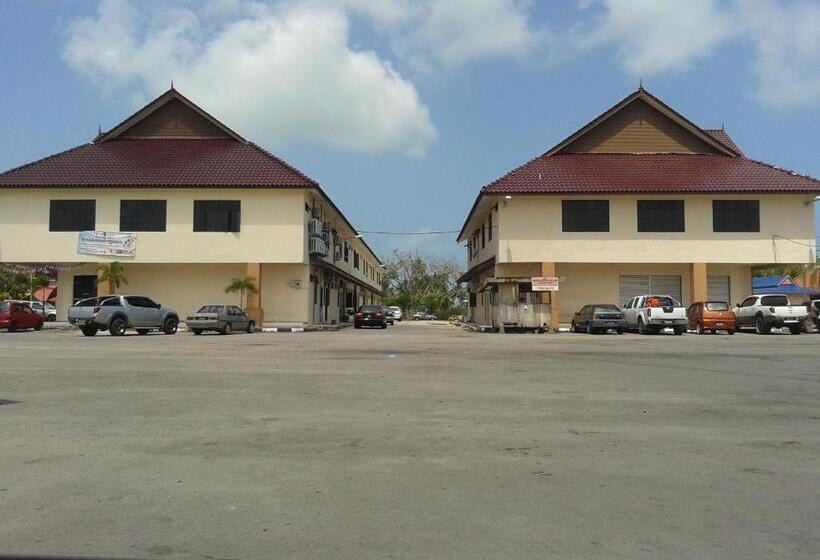 汽车旅馆  Iz Budget