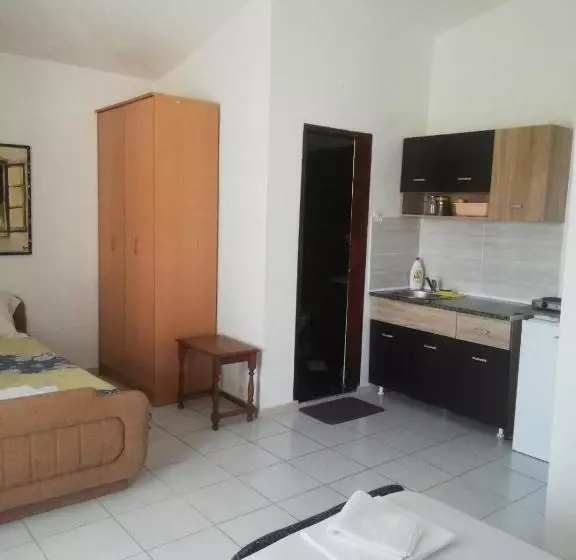 پانسیون Casa Bianca