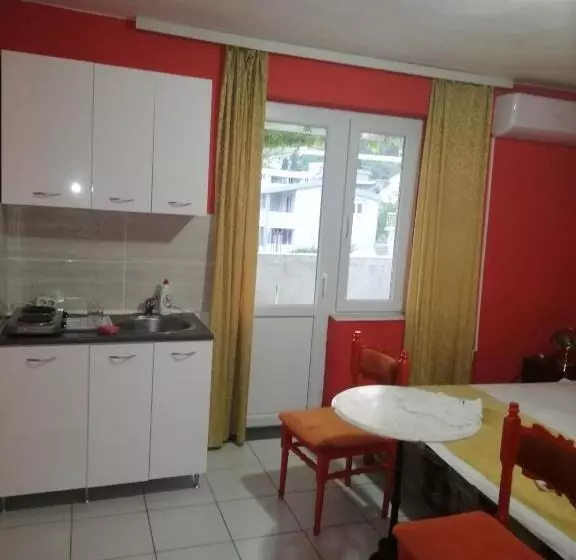 پانسیون Casa Bianca