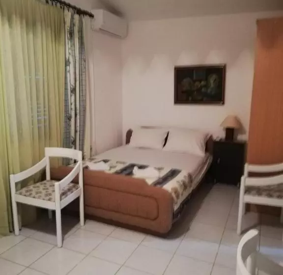 پانسیون Casa Bianca