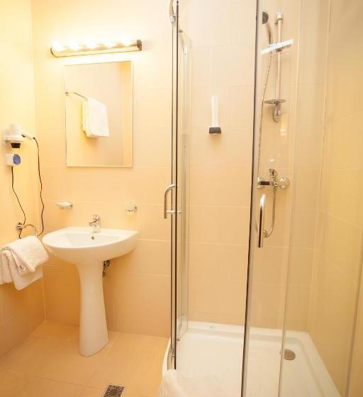 膳宿费 Casa Vanatoreasca