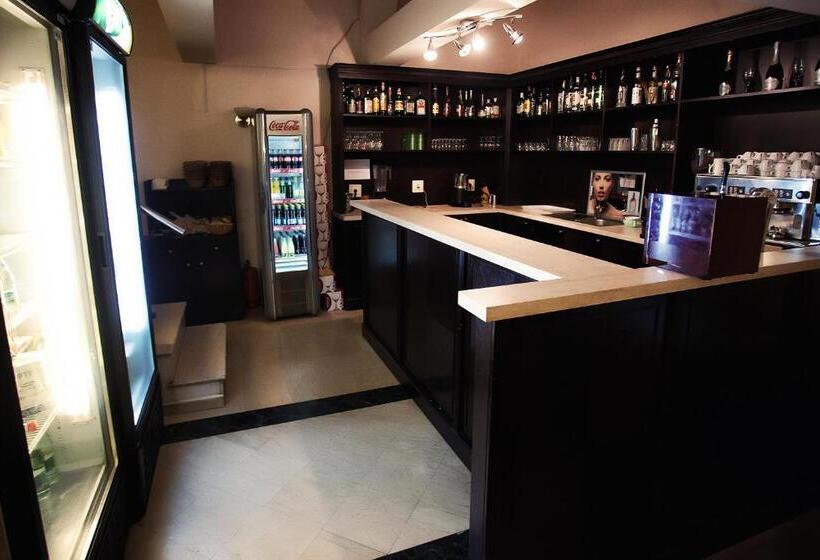 膳宿费 Casa Vanatoreasca