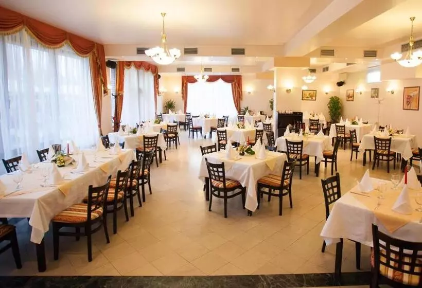 ペンション Casa Vanatoreasca