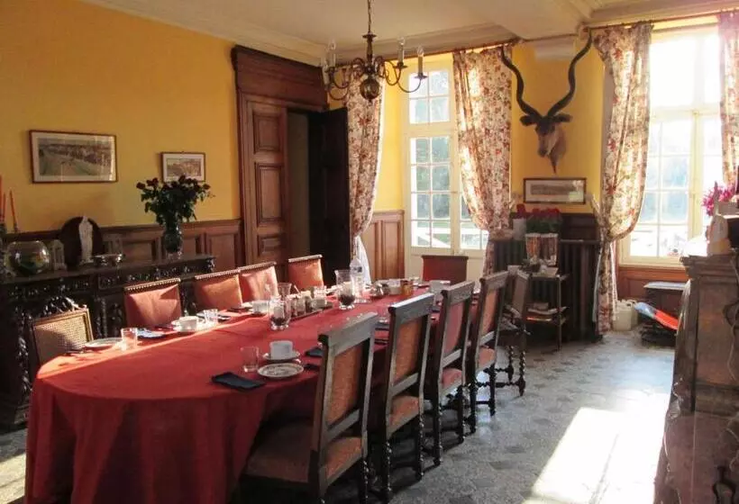 ペンション Château De Souesmes