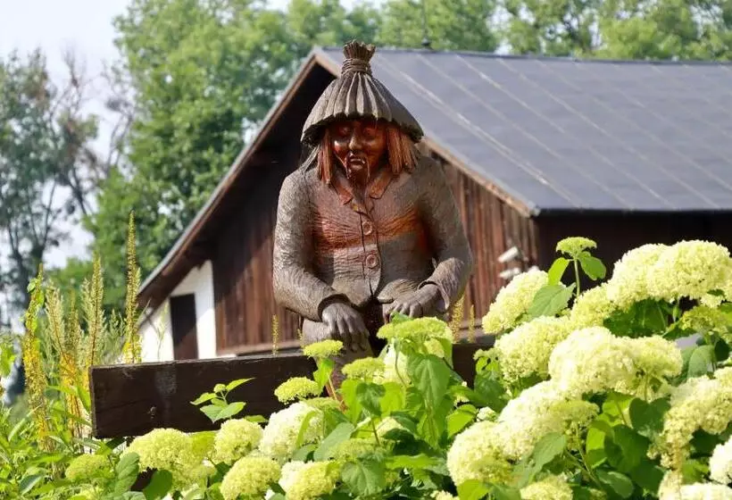 Majatalo Mlýn Vodníka Slámy   Penzion