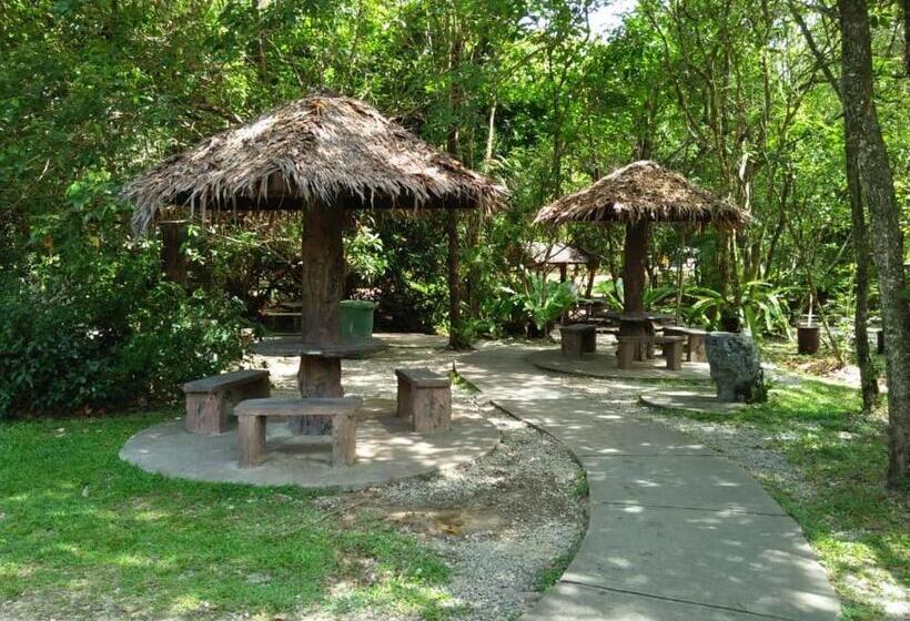 אתר נופש Felda Residence Hot Springs