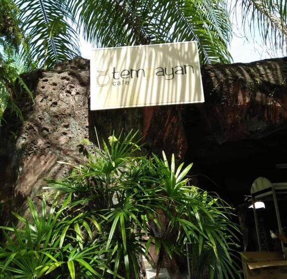 אתר נופש Felda Residence Hot Springs