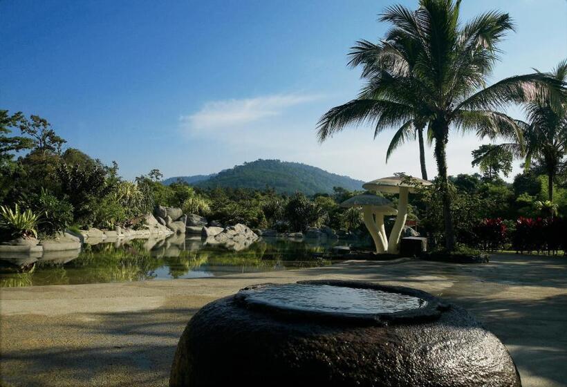 אתר נופש Felda Residence Hot Springs