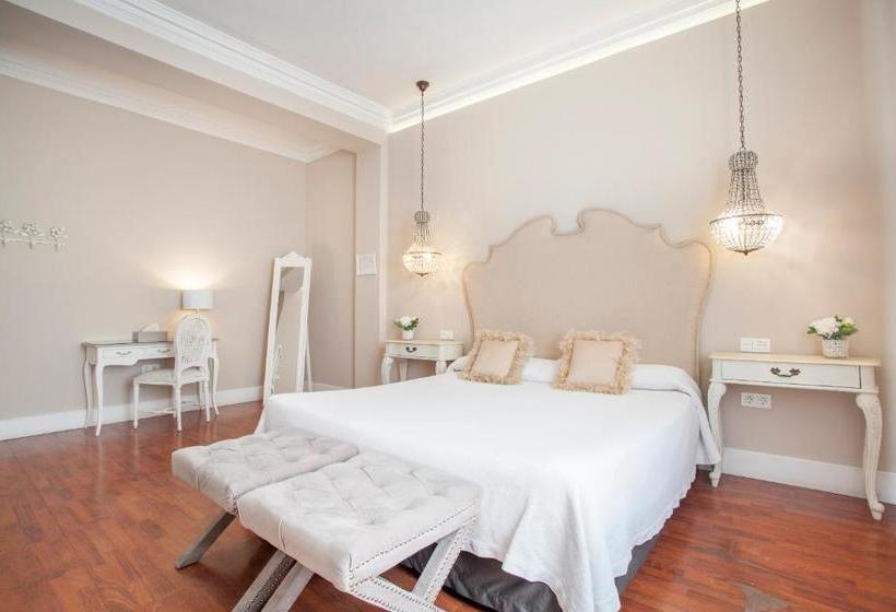 تختخواب و صبحانه Hi Valencia Boutique