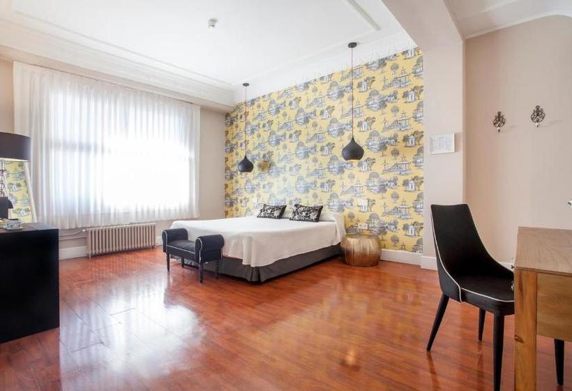 تختخواب و صبحانه Hi Valencia Boutique