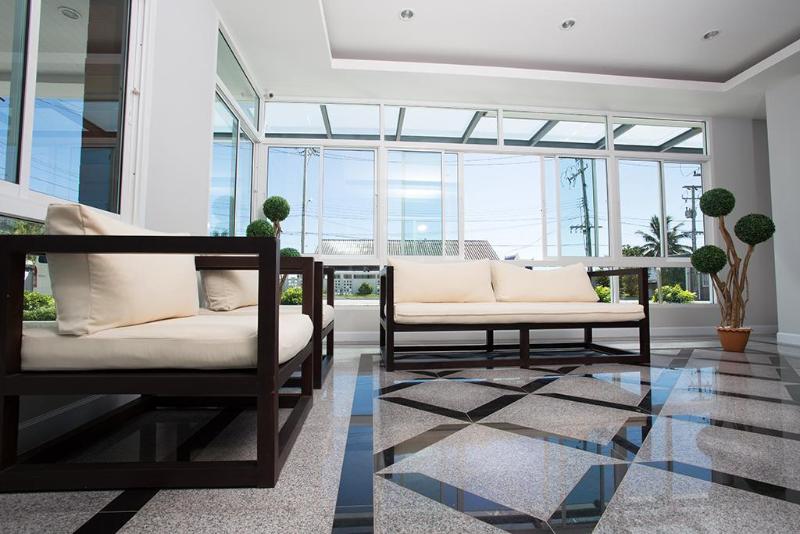 Bbg Seaside Luxurious Service Apartment