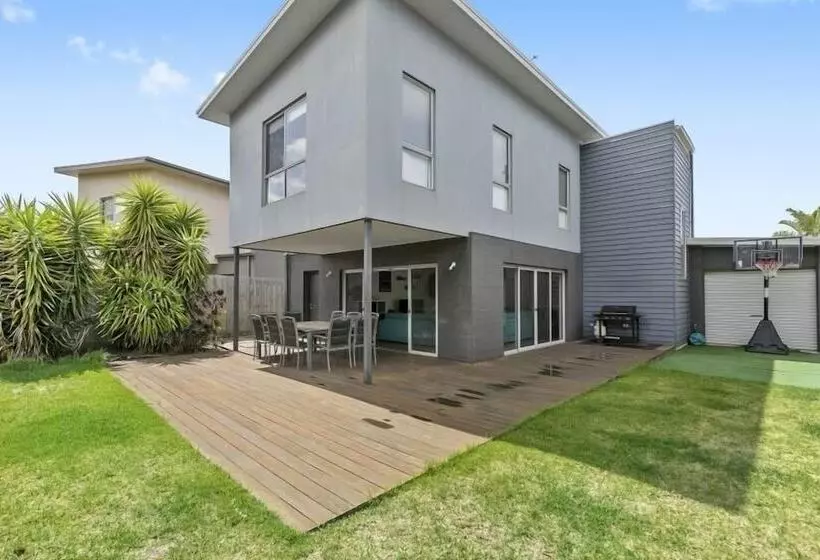 Beach & Golf Stays Torquay