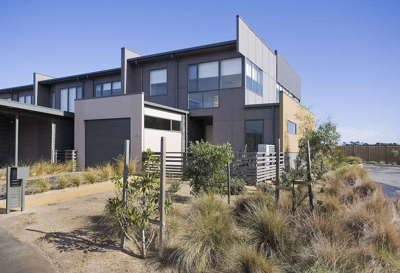 Beach & Golf Stays Torquay