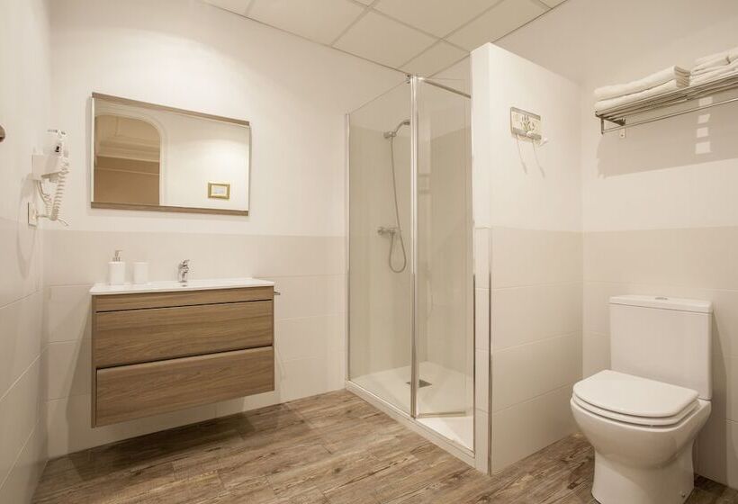 تختخواب و صبحانه Hi Valencia Boutique