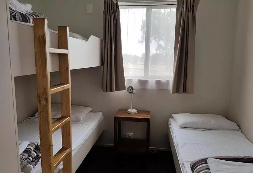 Canberra Carotel Motel