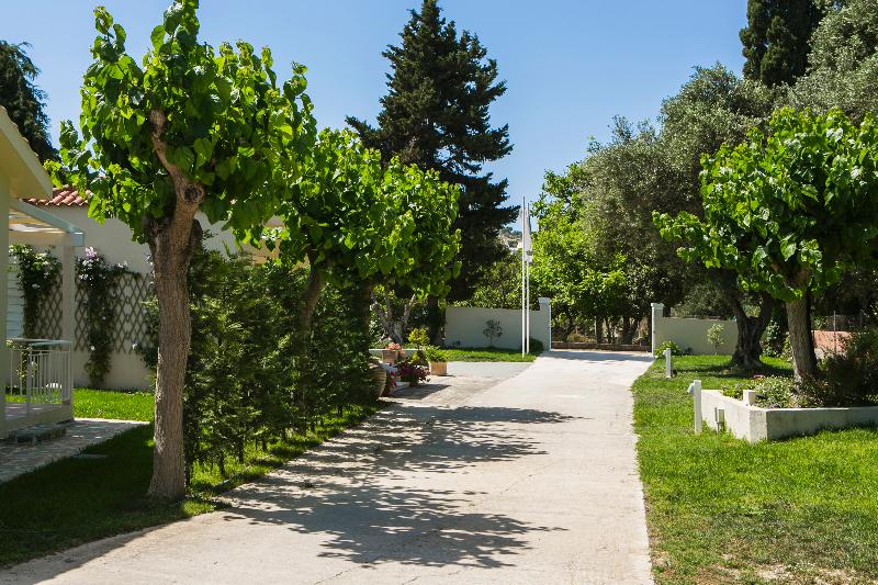 Cypress Garden Villas