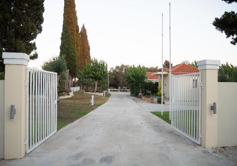 Cypress Garden Villas