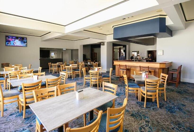 Esplanade Hotel Busselton