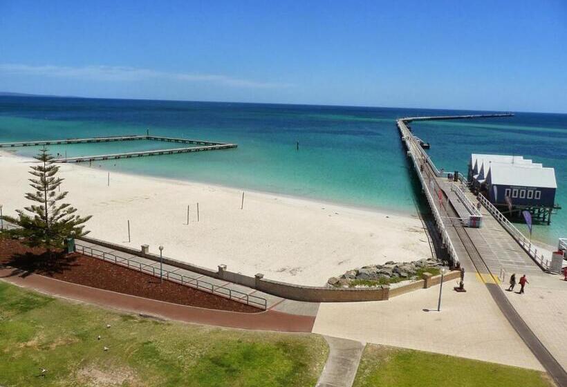 Esplanade Hotel Busselton