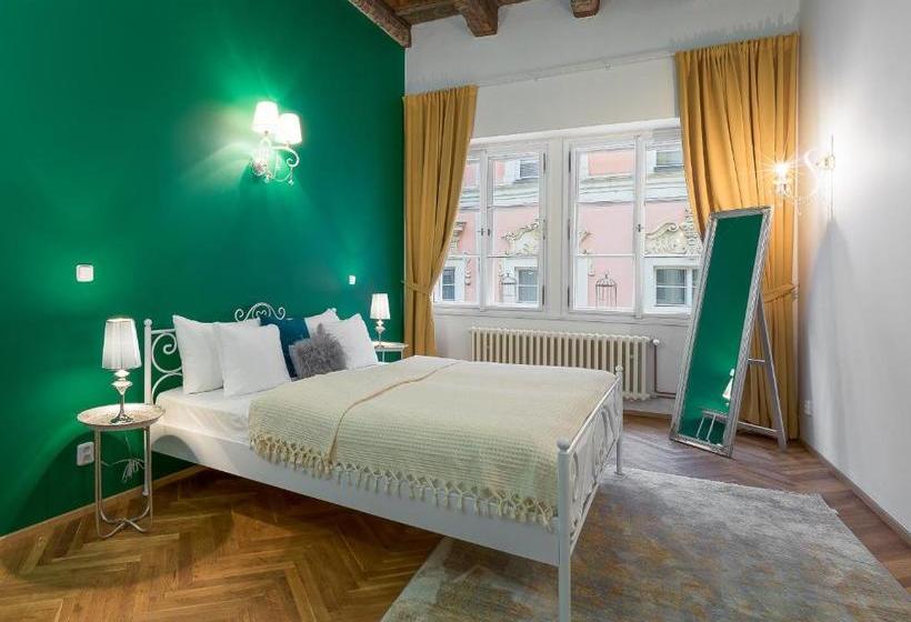 هتل 7 Tales Apartments By Prague Residences