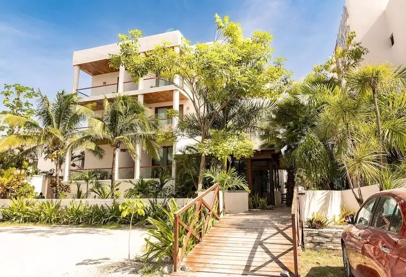 Aquastar Unique Hotel & Apartments Mahahual