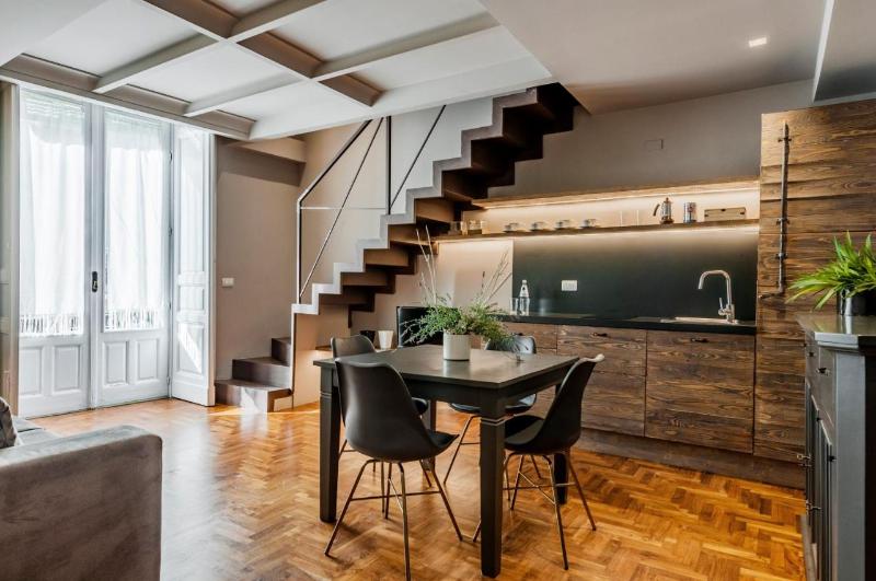 هتل Ferrini Home  Residence 150