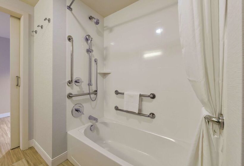 בית מלון כפרי Hampton Inn & Suites Seattle/redmond