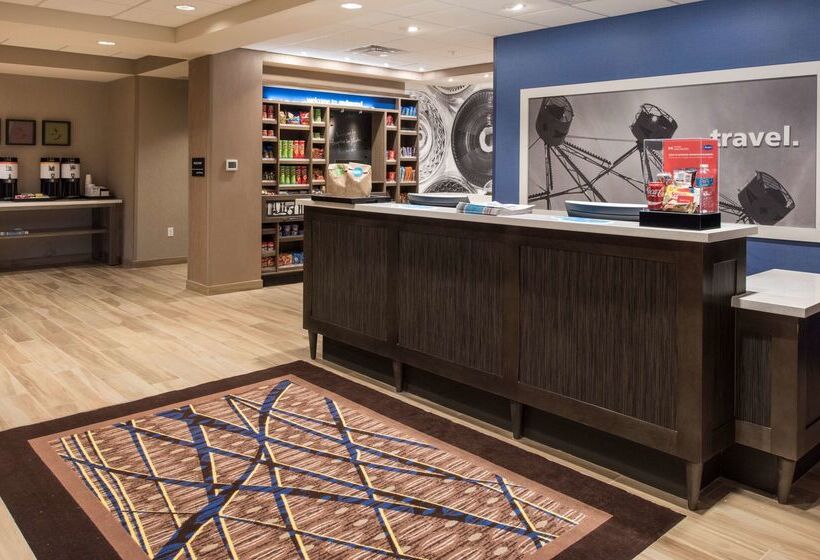 בית מלון כפרי Hampton Inn & Suites Seattle/redmond