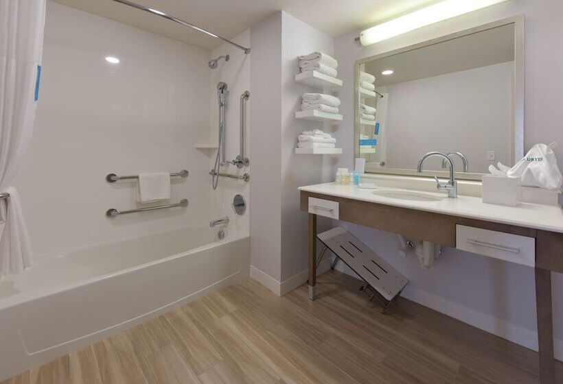 בית מלון כפרי Hampton Inn & Suites Seattle/redmond