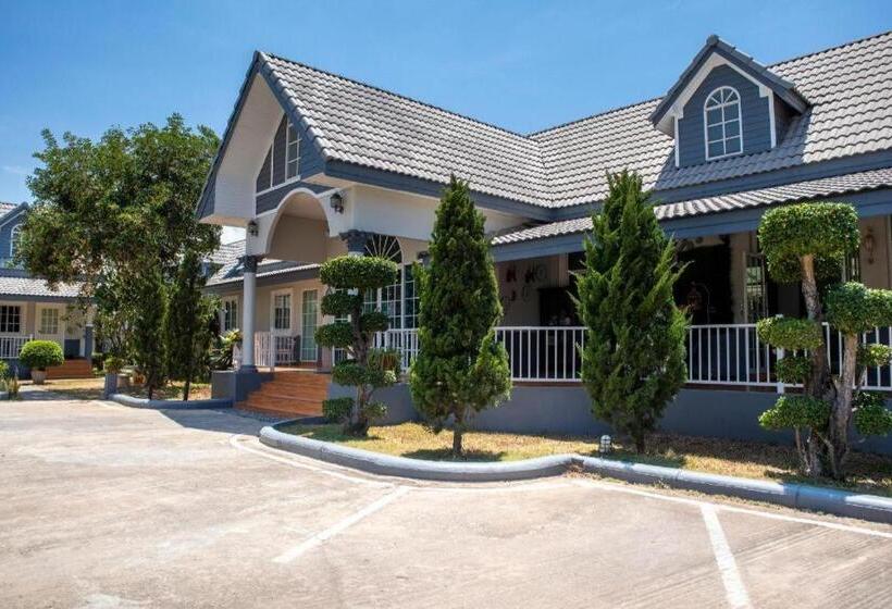 هتل Janrapat Resort