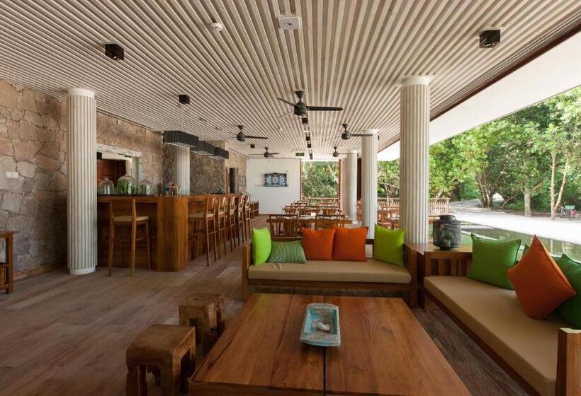 هتل Le Relax Luxury Lodge