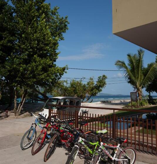 هتل Le Relax Luxury Lodge