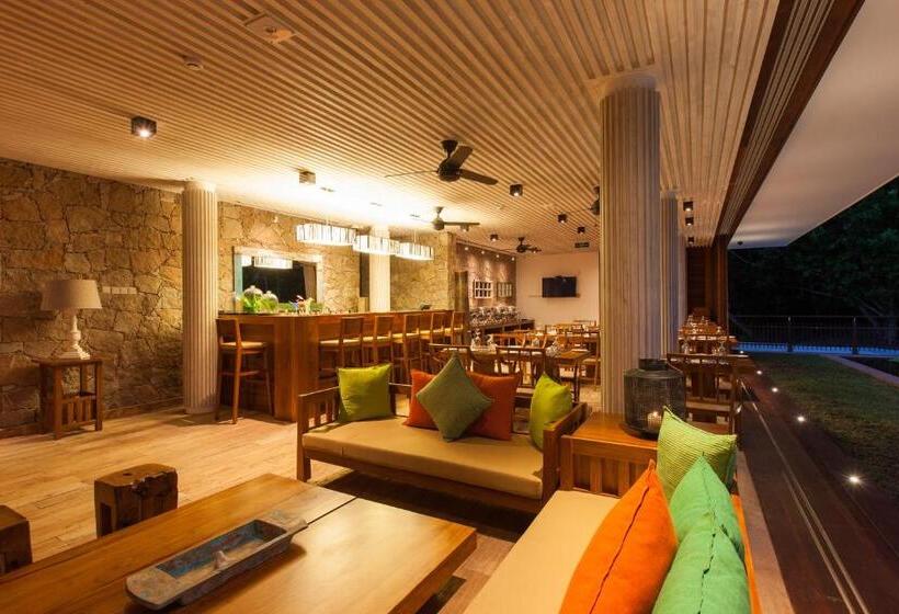 هتل Le Relax Luxury Lodge