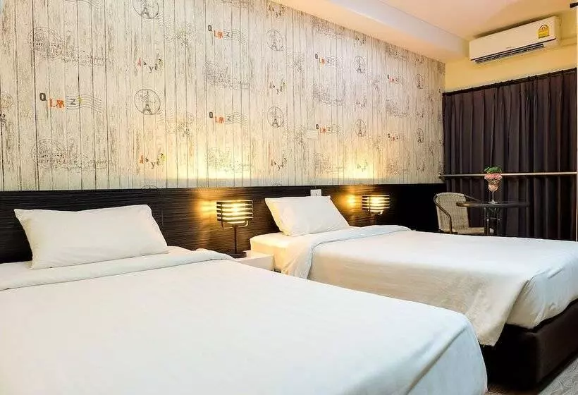 ホテル Prajaktra City Hostel