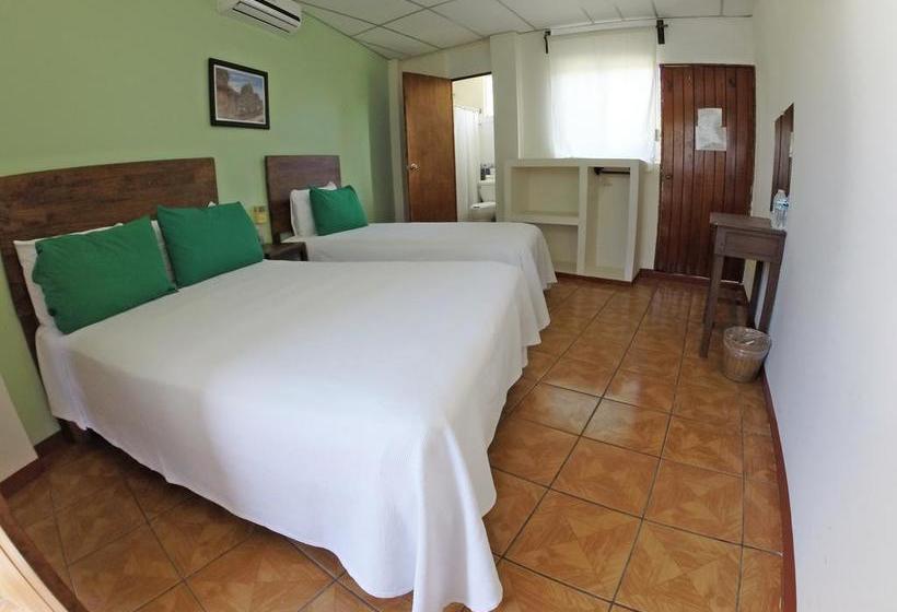 فندق Puerto Piedra