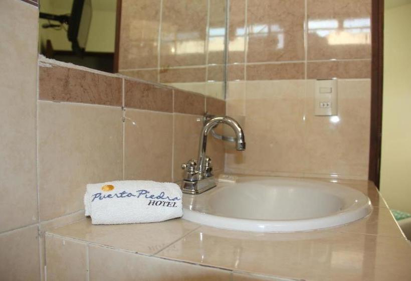 فندق Puerto Piedra