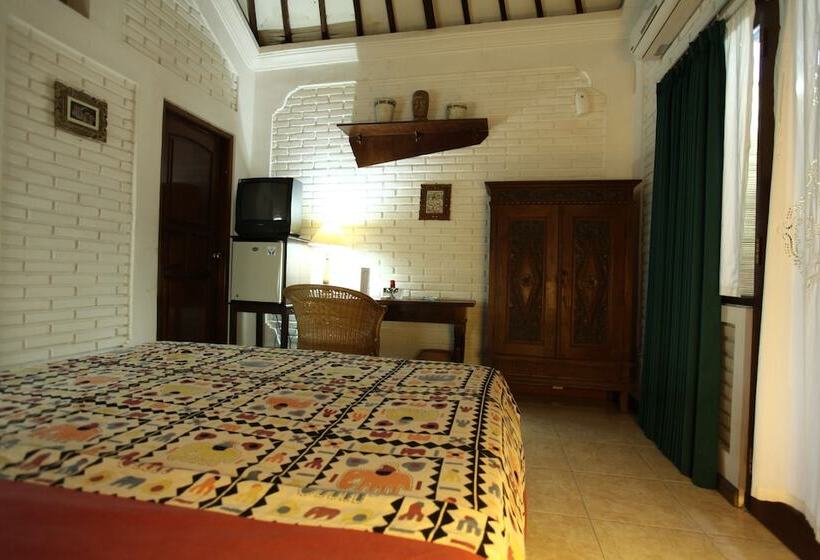 Отель Puri Puri Kecil