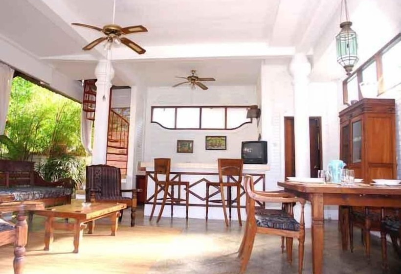 Отель Puri Puri Kecil