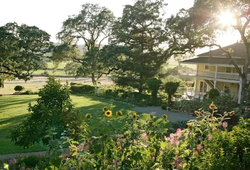 田舎風ホテル Beltane Ranch