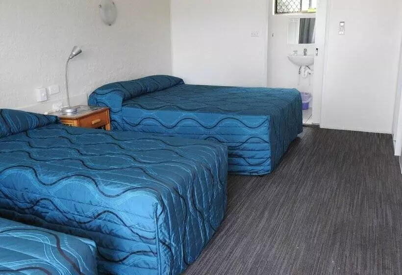 モーテル Urangan Motor Inn