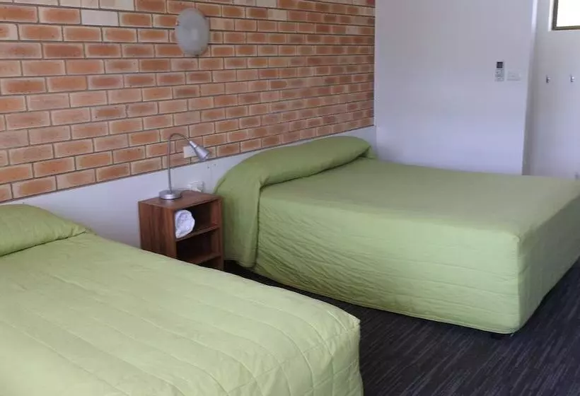 モーテル Urangan Motor Inn