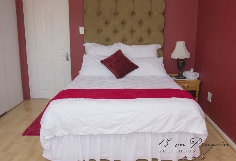 פנסיון 15 On Penguin Guest House