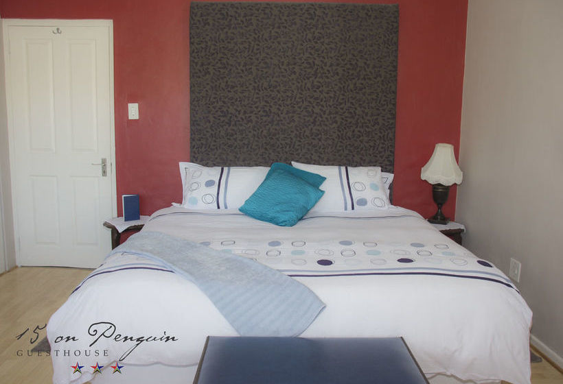 פנסיון 15 On Penguin Guest House