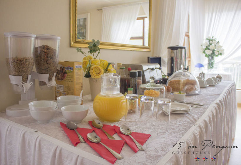 פנסיון 15 On Penguin Guest House