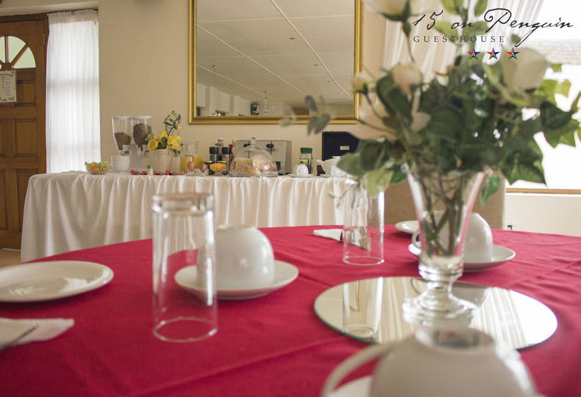 פנסיון 15 On Penguin Guest House