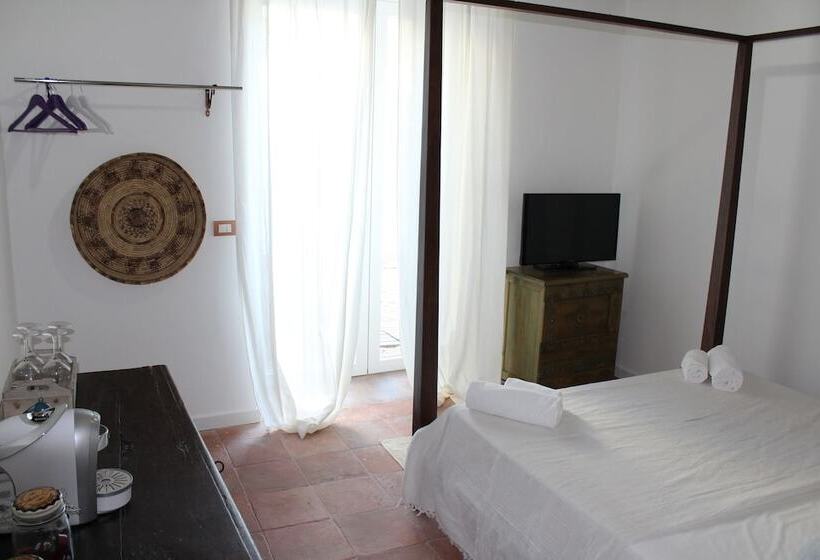 Panzió Boutique Hotel St Anna