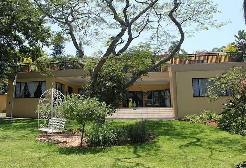 פנסיון Sibakwa B&b Guesthouse