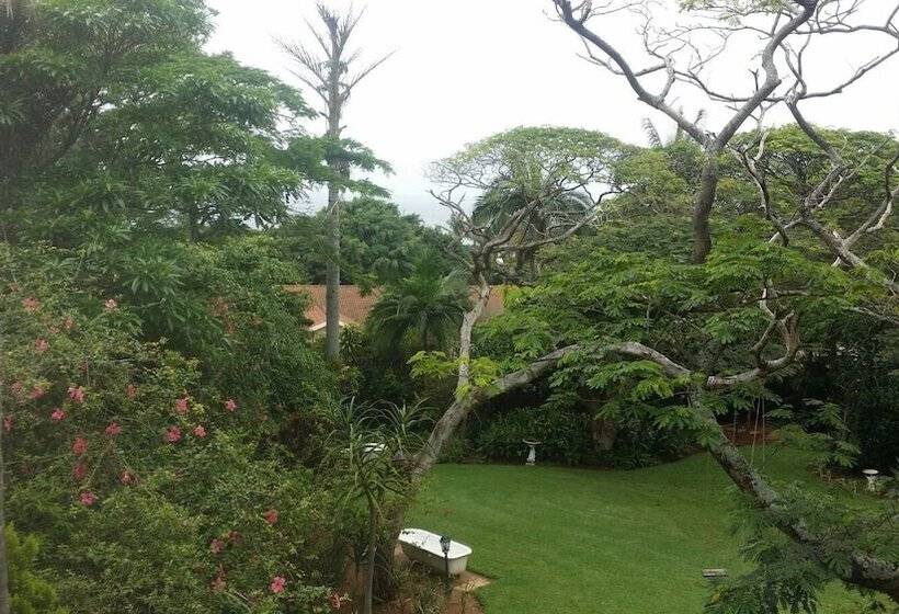 פנסיון Sibakwa B&b Guesthouse