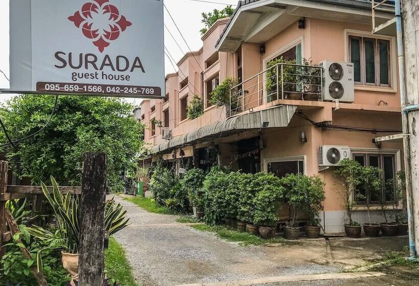 Pensionat Surada Guesthouse