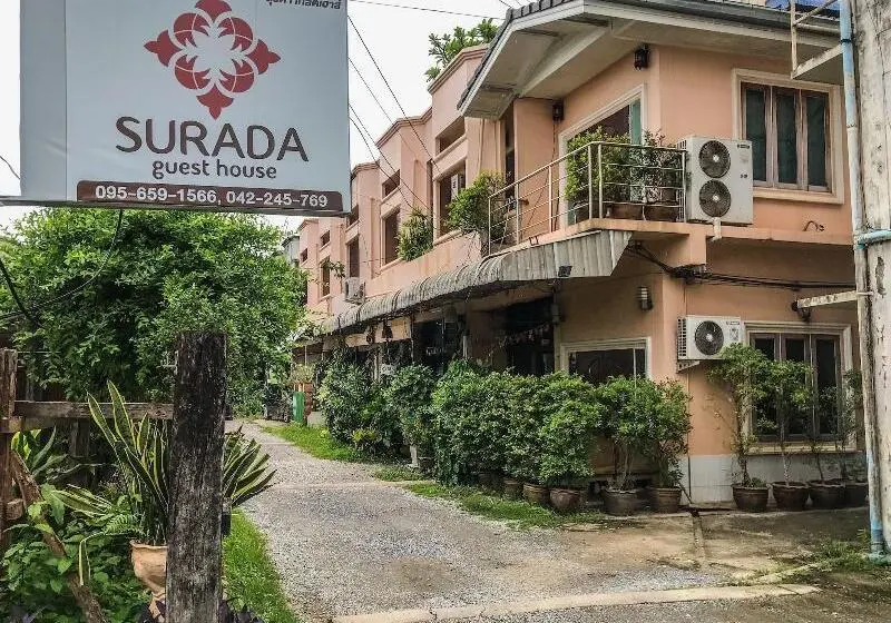 ペンション Surada Guesthouse